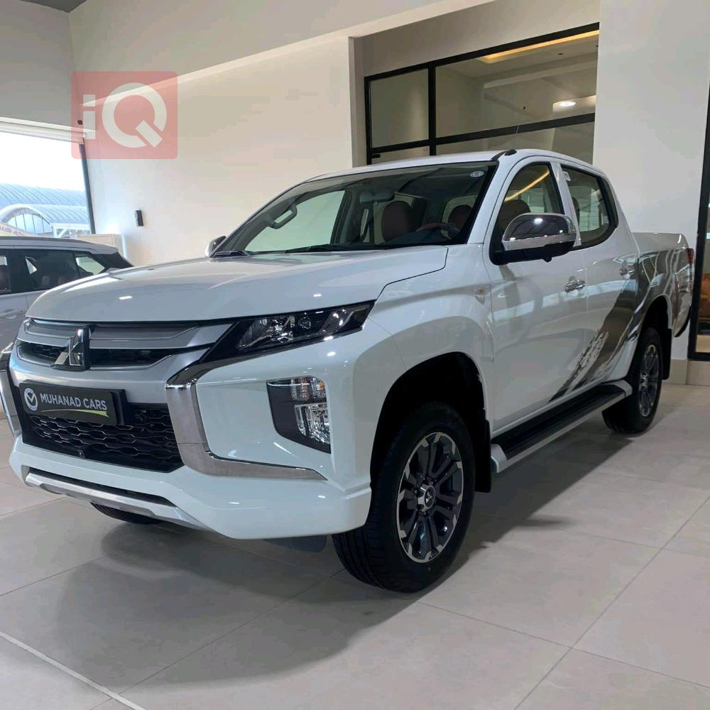 میتسوبیشی L200